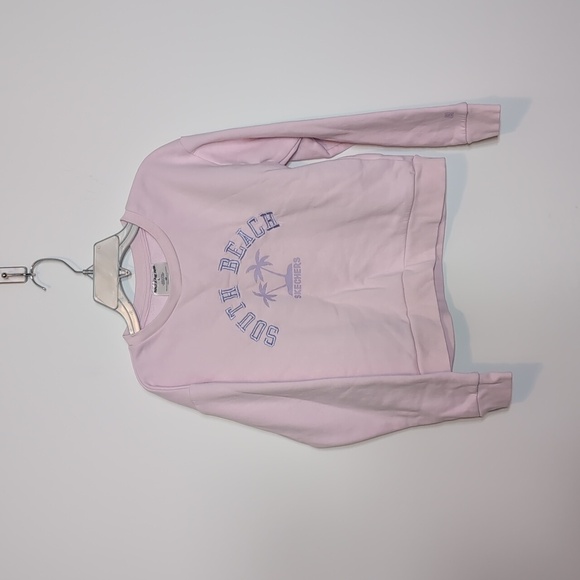 Girls Skechers Pink South Beach Embroidered Crewneck Sweatshirt - Picture 1 of 5